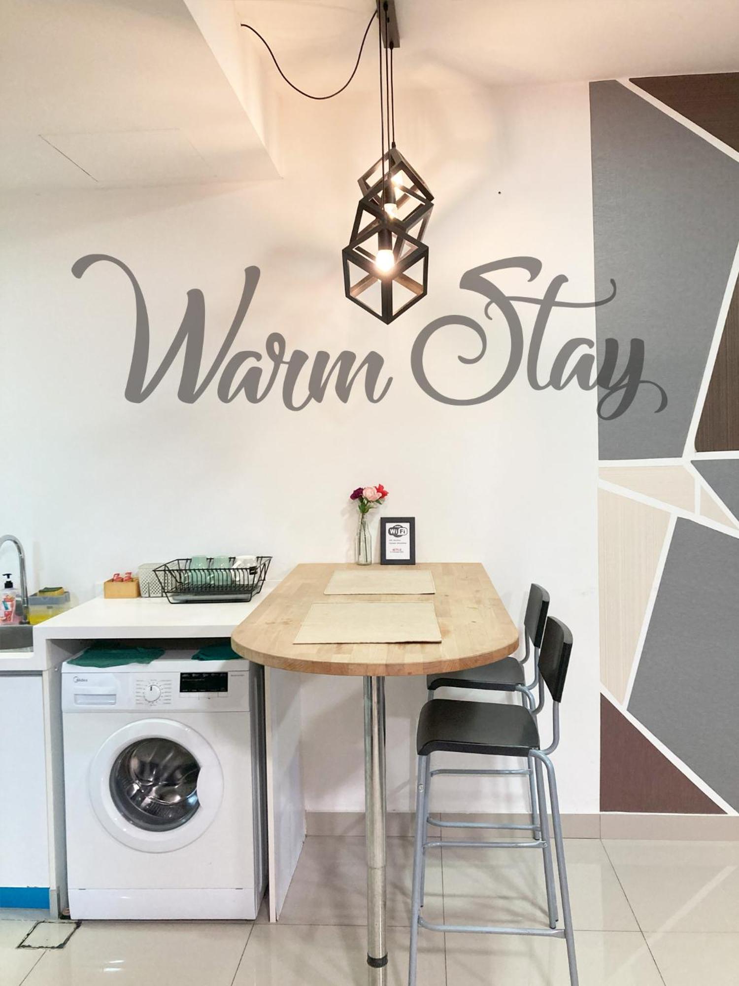 Warm Stay At Trefoil Setia Alam Exterior foto